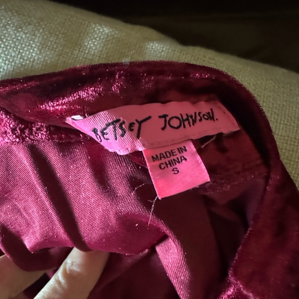 Betsey Johnson deep red crushed velvet long sleeve dress Size Small - Picture 7 of 9